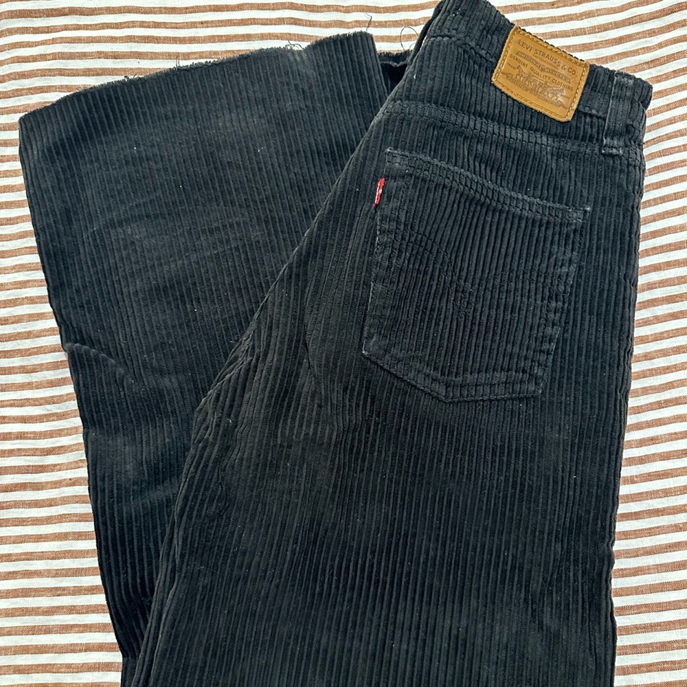 Levi’s Ribcage Corduroy Wide Leg Ankle Jean